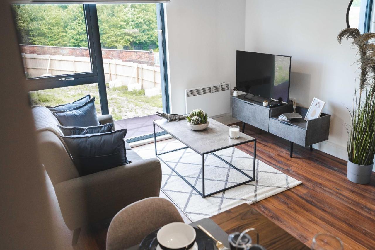 Modern Apartment - City Centre - Free Wi-Fi - New シェフィールド エクステリア 写真