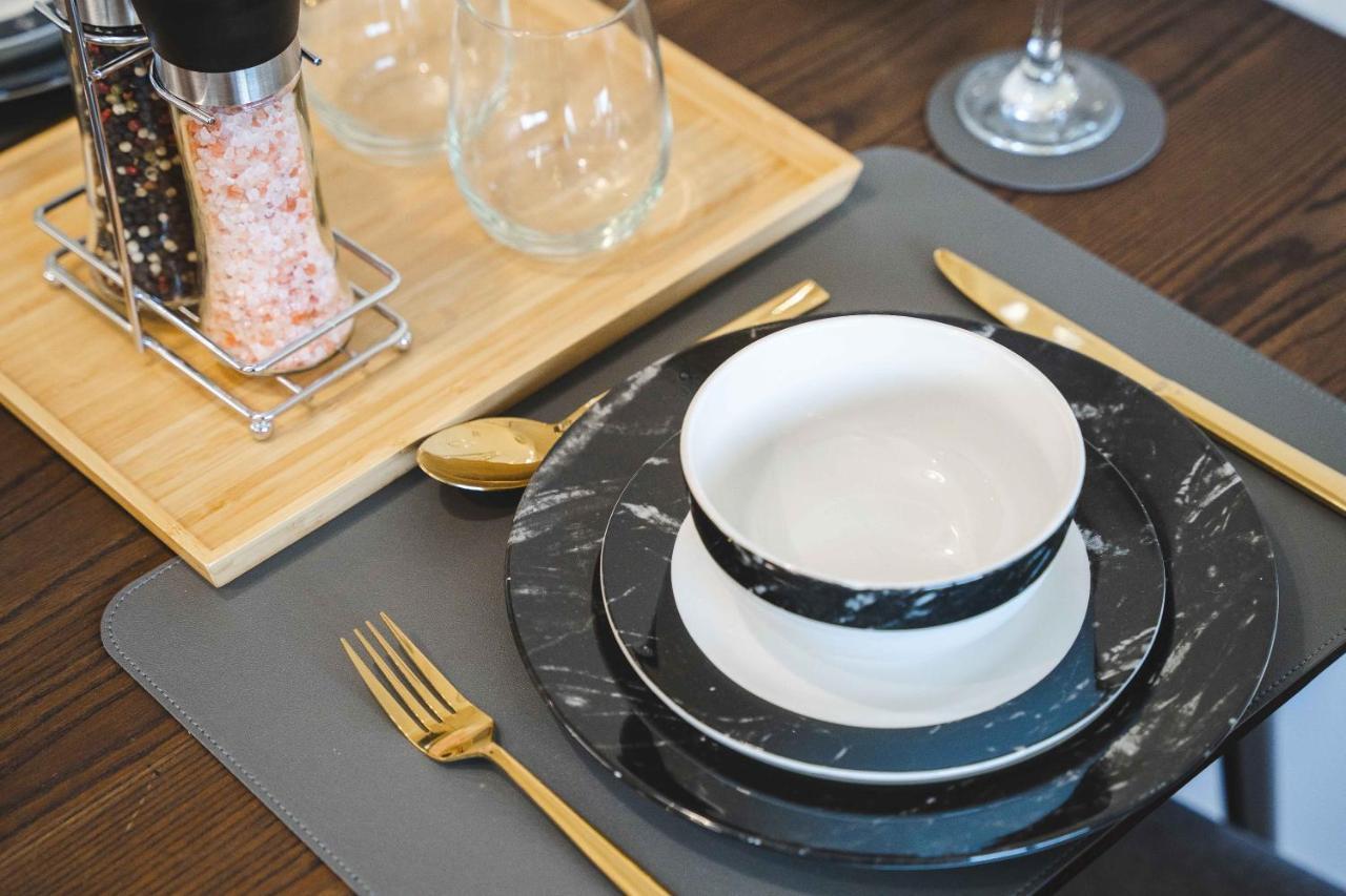 Modern Apartment - City Centre - Free Wi-Fi - New シェフィールド エクステリア 写真